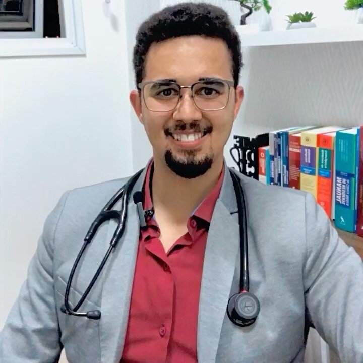 Dr. Breno de Carvalho